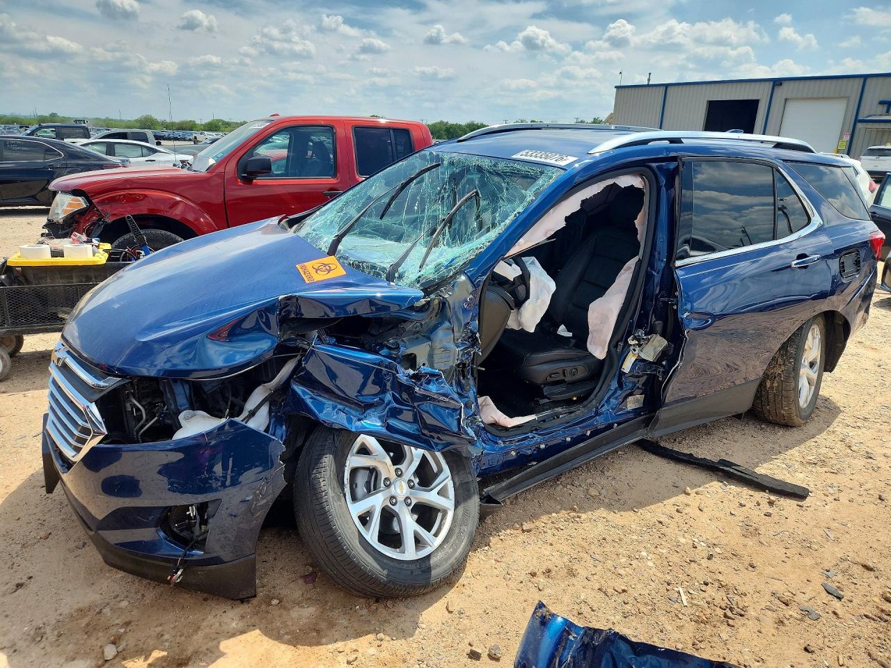 Salvage Chevrolet Equinox Image