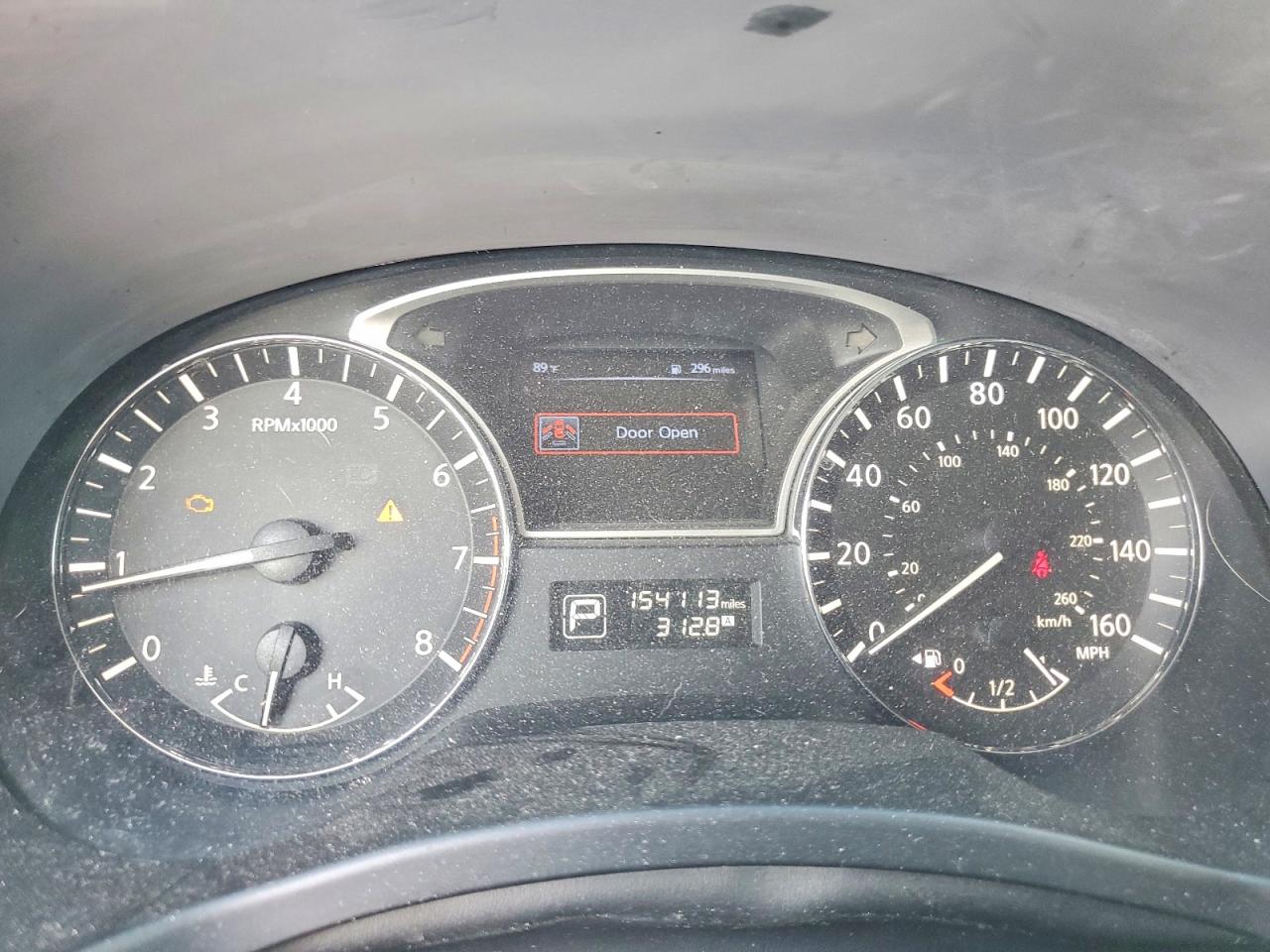Nissan Pathfinder S