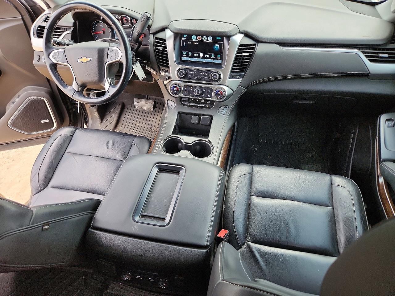 Chevrolet Suburban C1500 Lt