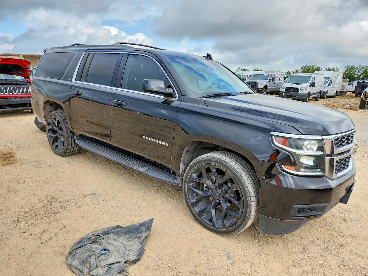 Chevrolet Suburban C1500 Lt