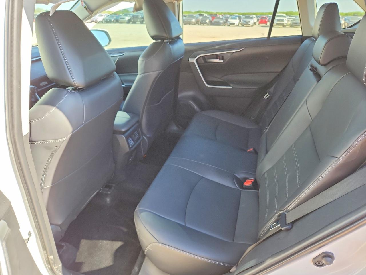 Toyota RAV4 Xle Premium