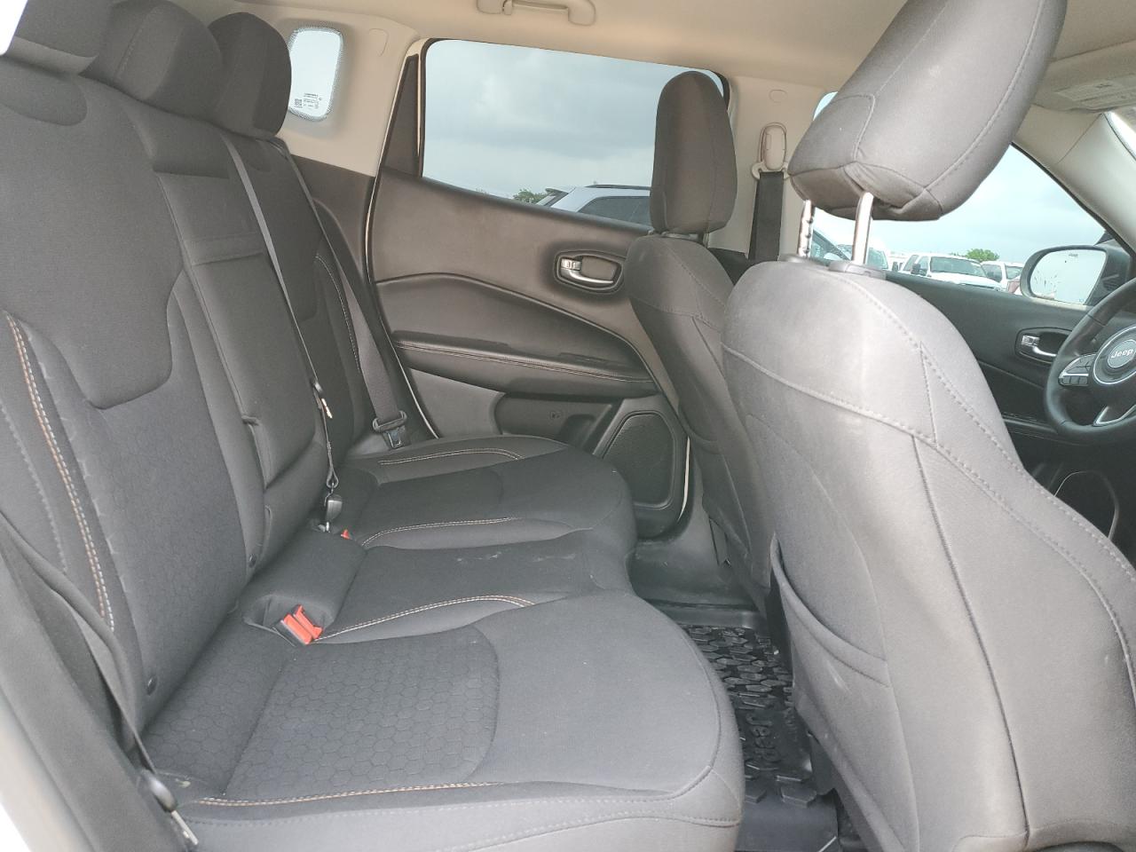 Jeep Compass Sport