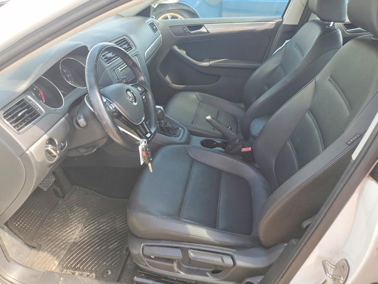 Volkswagen Jetta Se