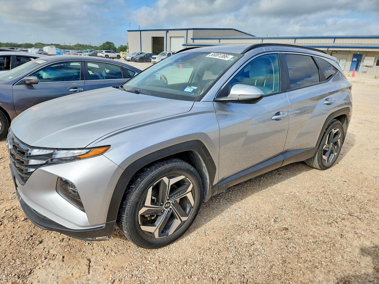 Salvage Hyundai TUCSON Image
