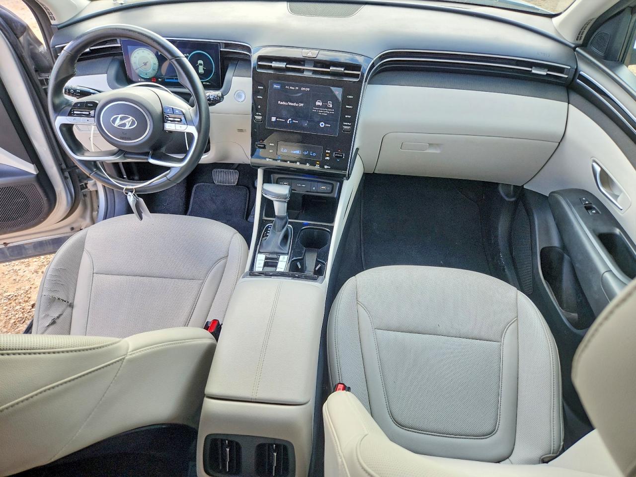 Hyundai TUCSON Sel