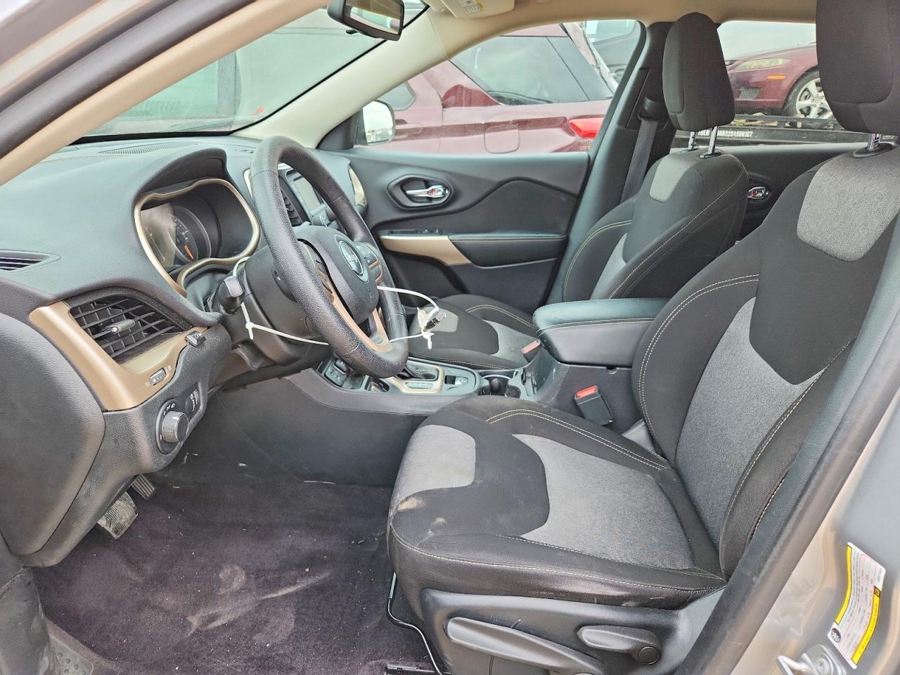 Jeep Grand Cherokee Sport
