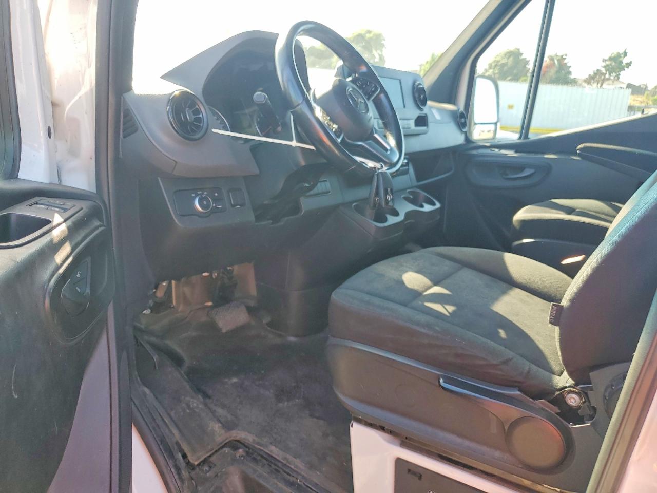 Mercedes-Benz Sprinter 1500
