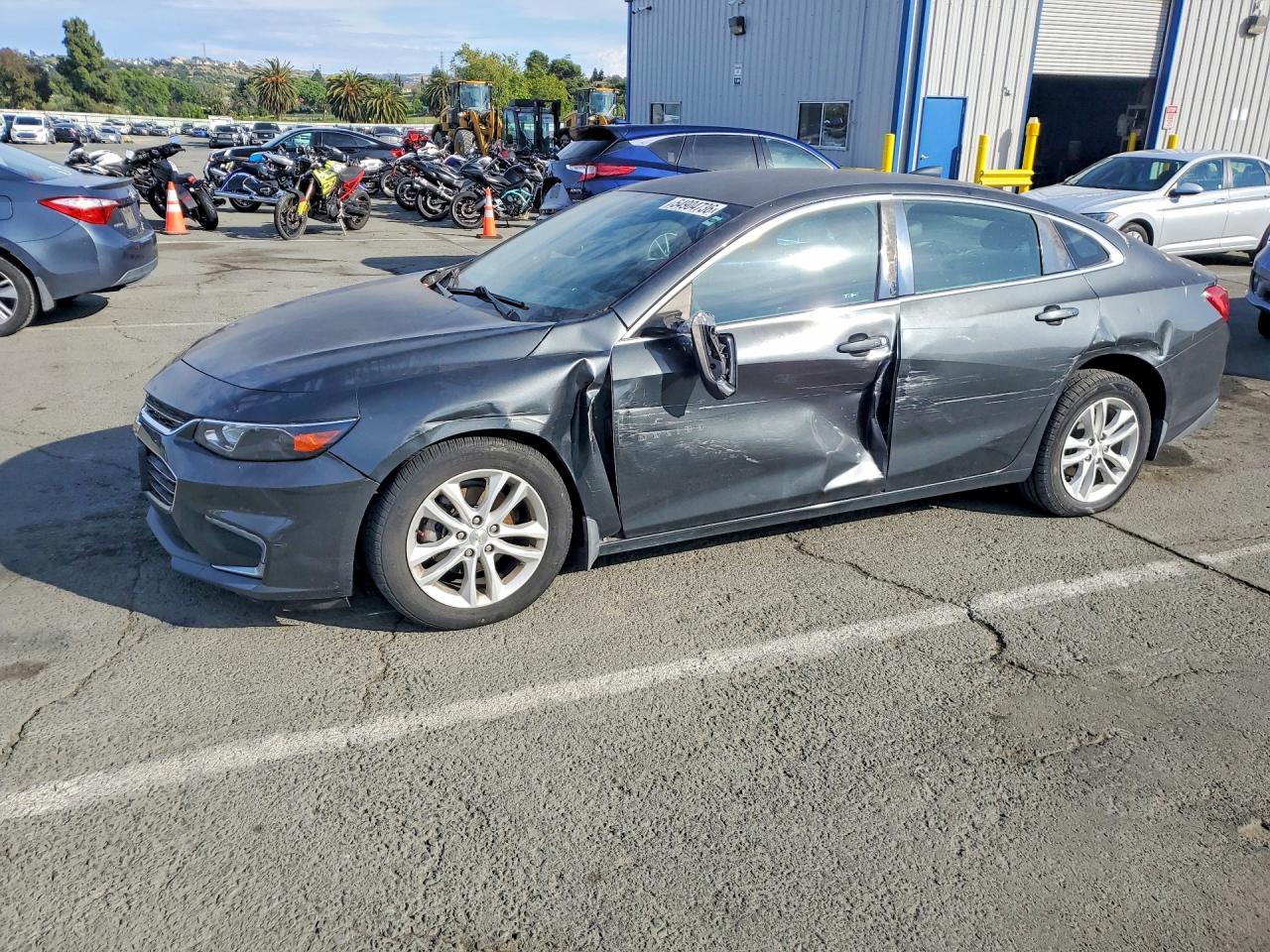 Salvage Chevrolet Malibu Image