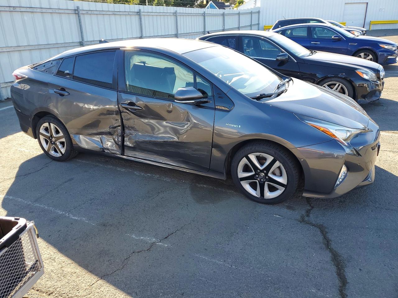 Toyota Prius Three Touring