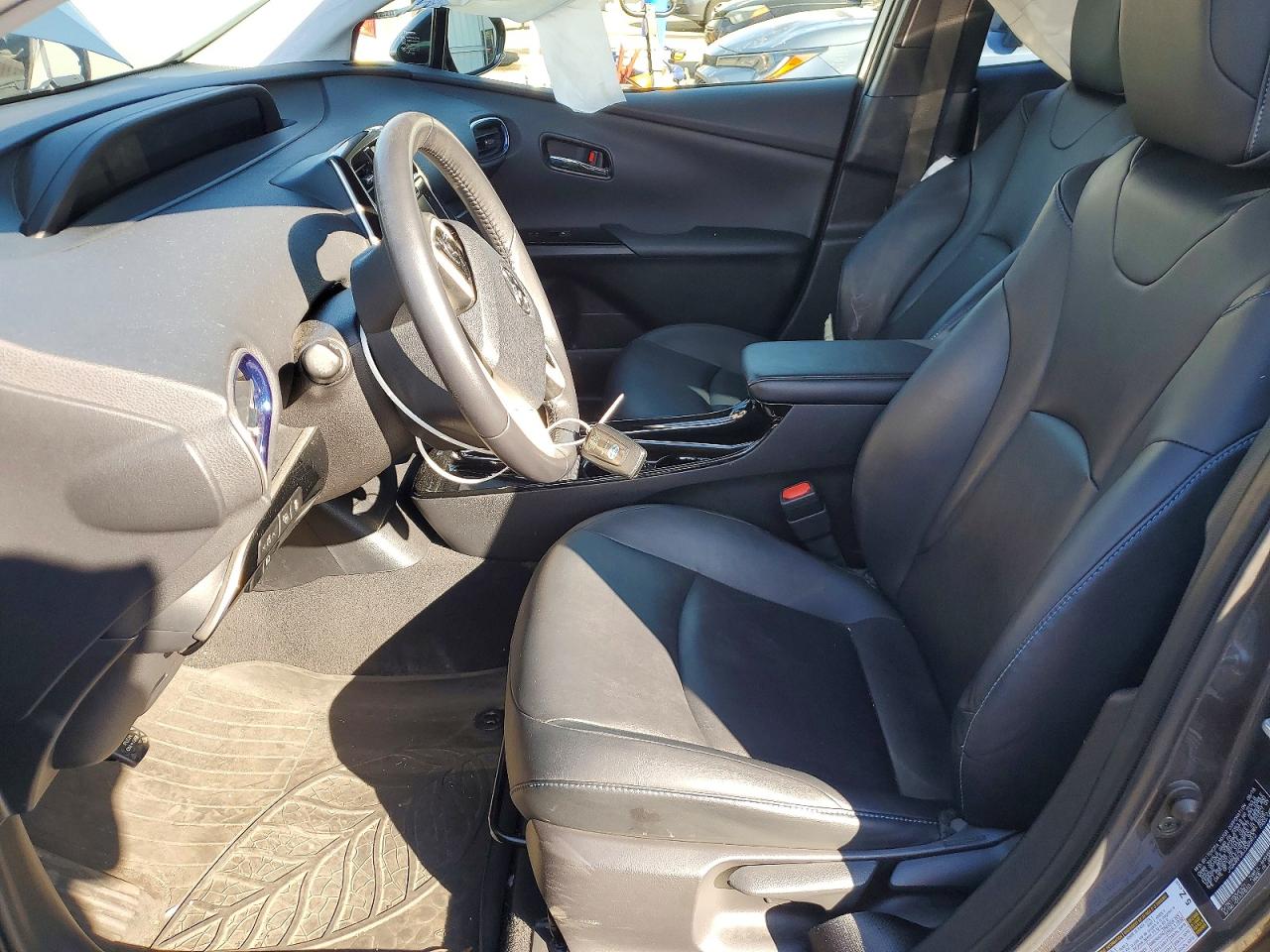 Toyota Prius Three Touring