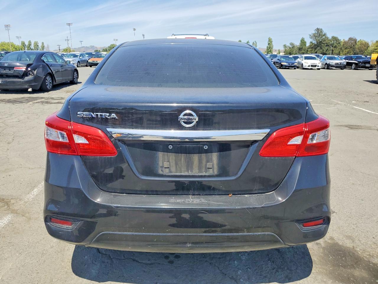 Nissan Sentra S