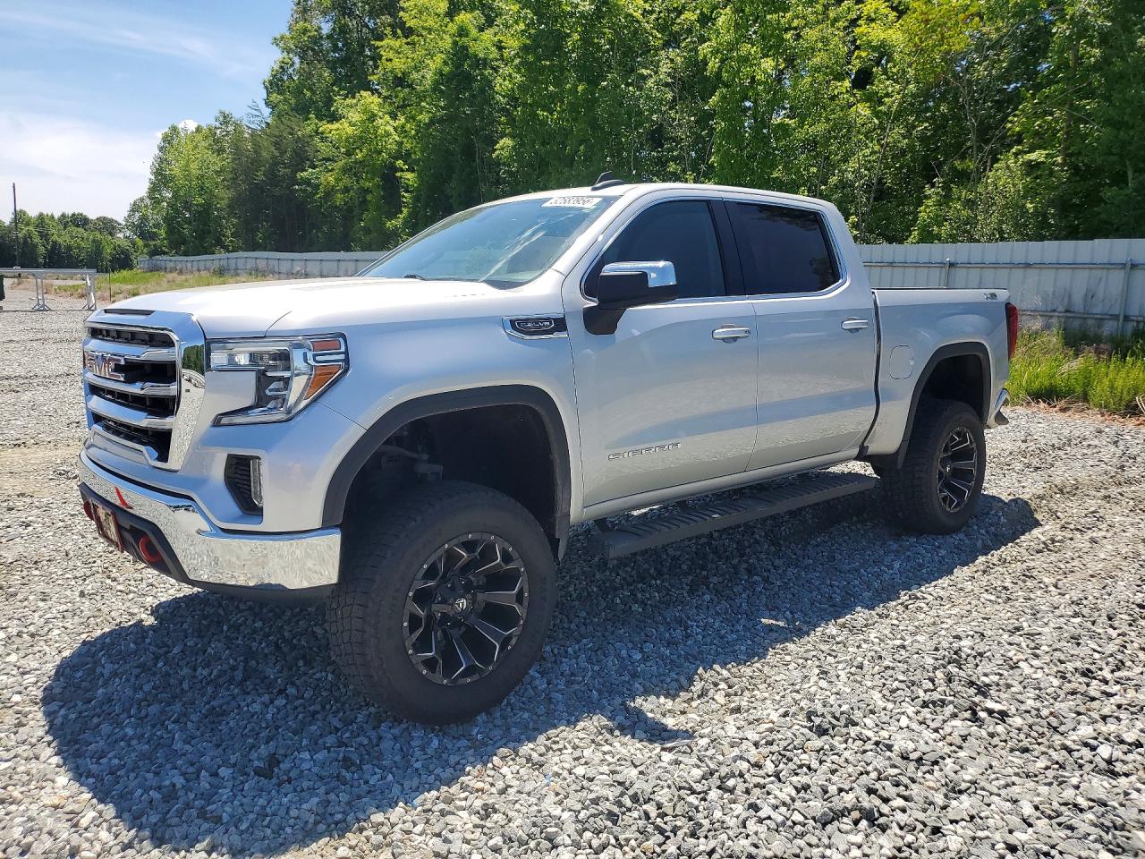 Salvage GMC Sierra Image