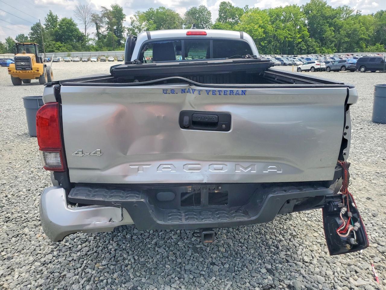 Toyota Tacoma Sr
