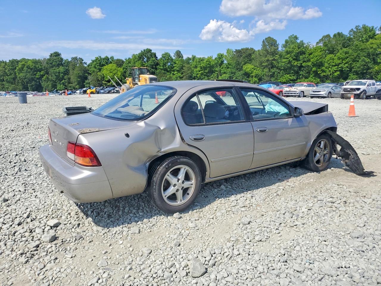 Nissan Maxima Gxe