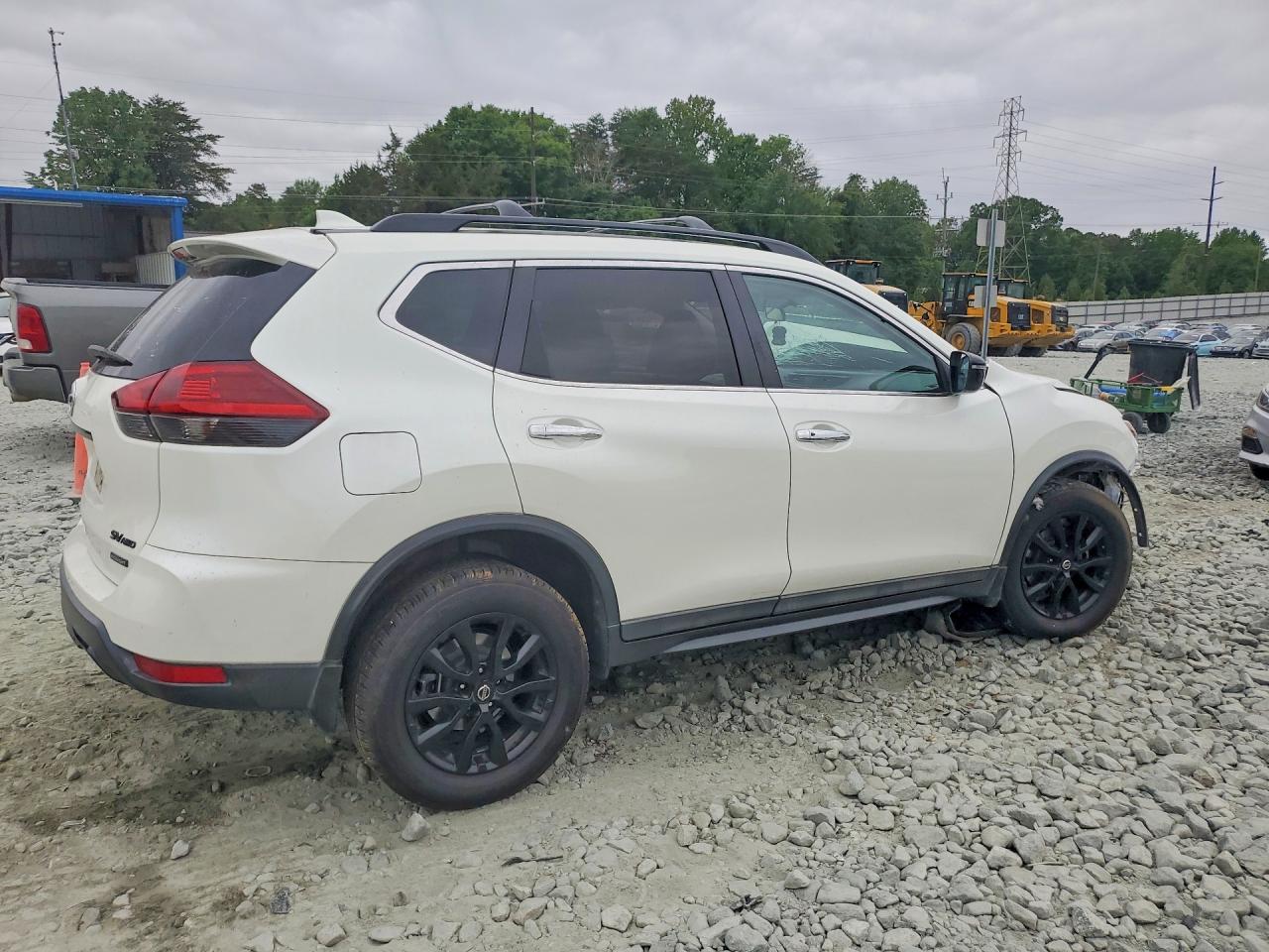 Nissan Rogue Sv