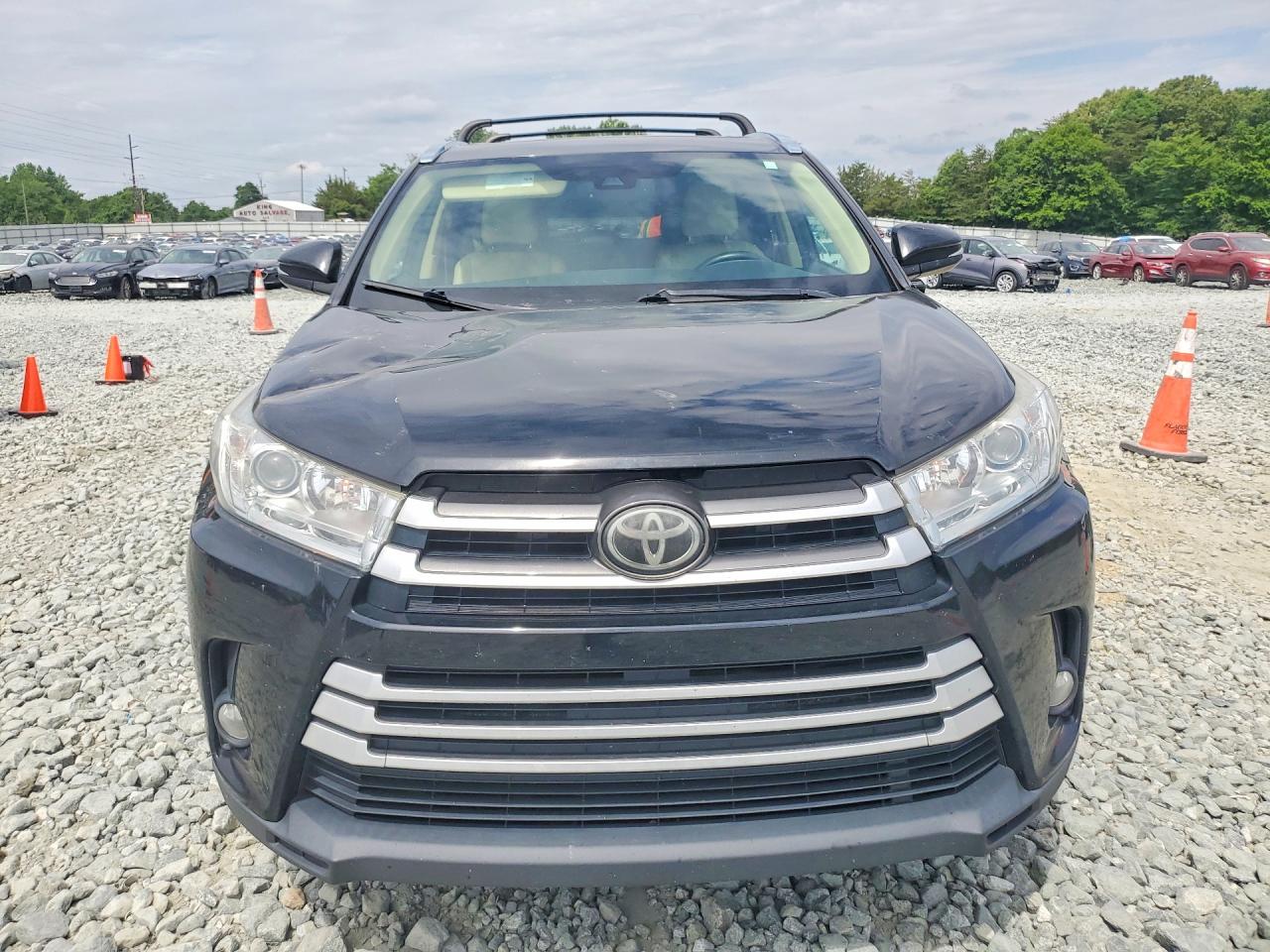 Toyota Highlander Xle