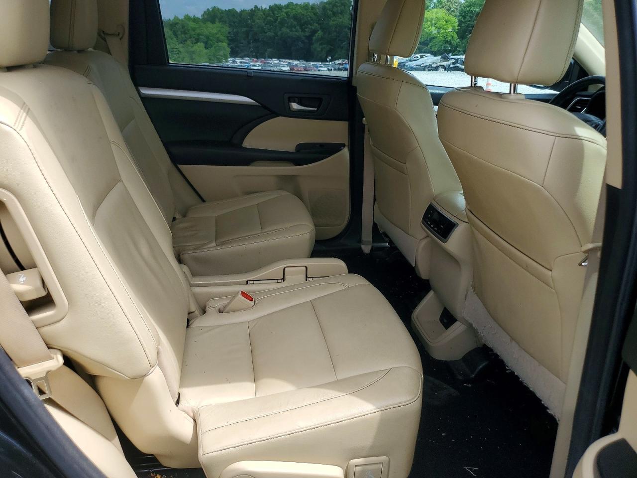 Toyota Highlander Xle