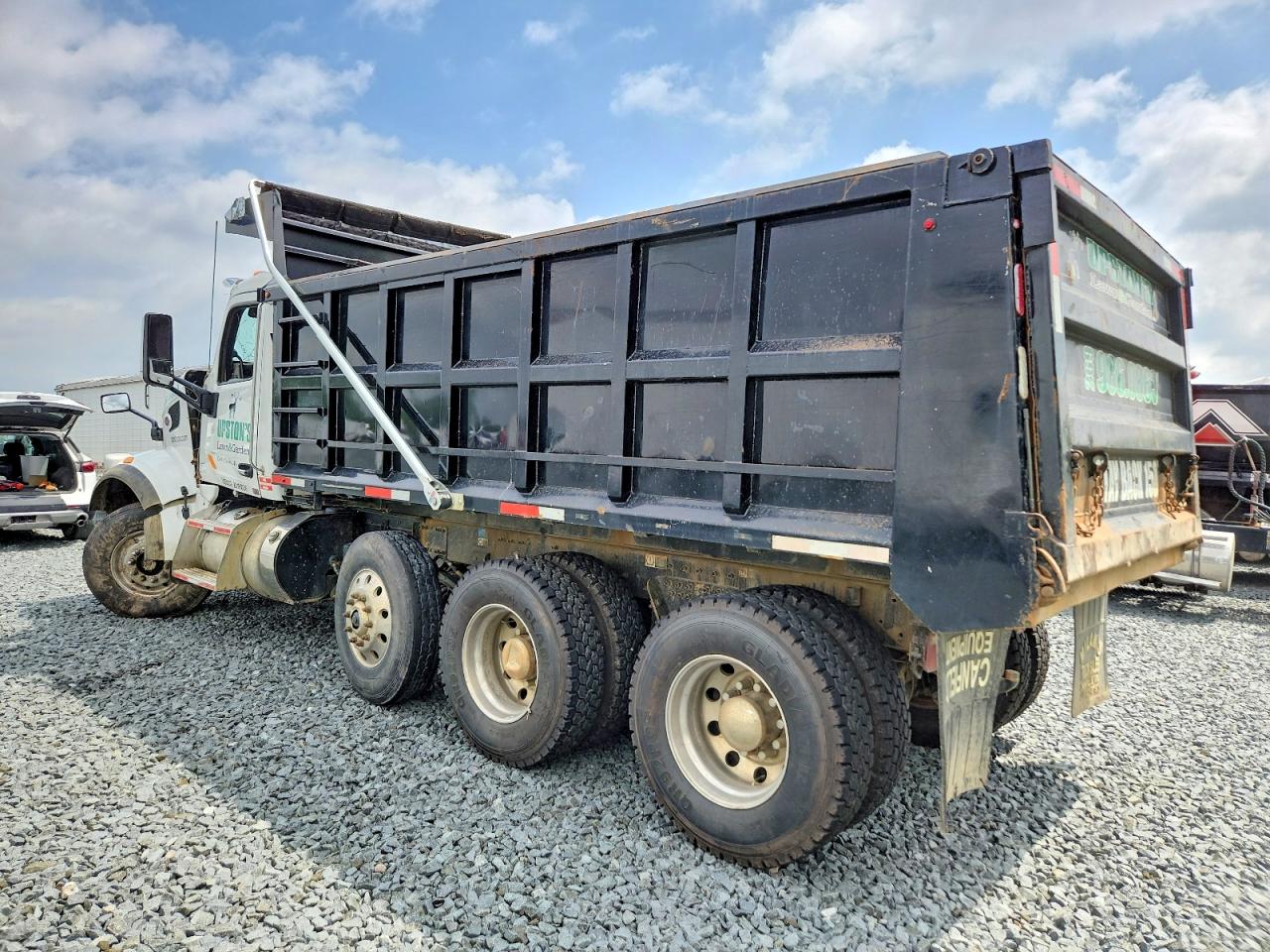 Peterbilt 567