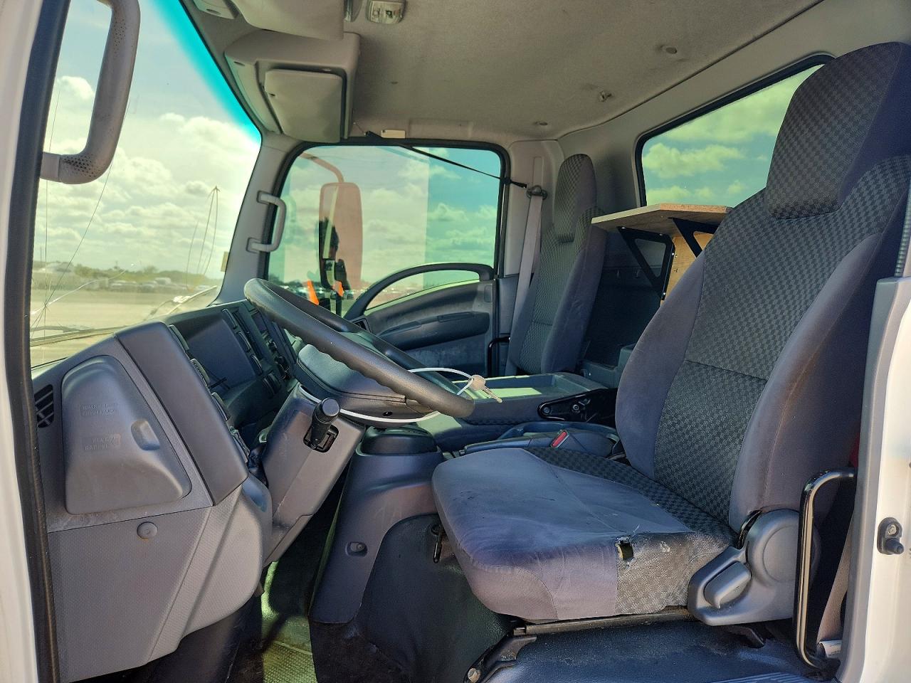 Isuzu Npr Hd