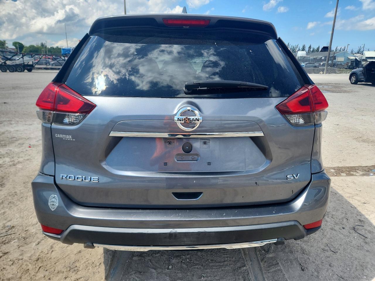 Nissan Rogue Sv