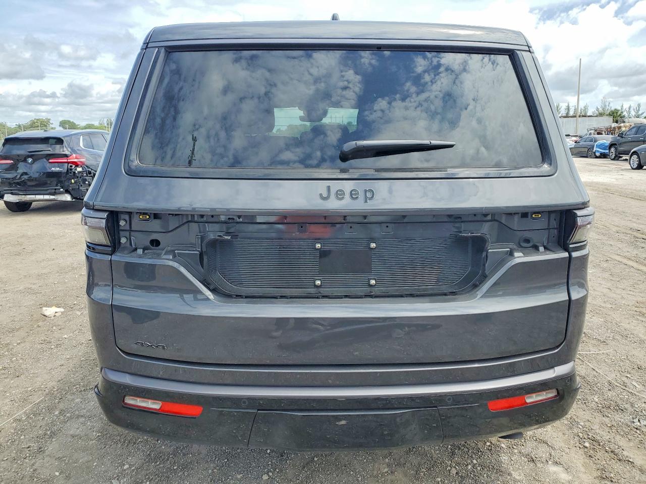 Jeep Grand Wagoneer L Limited