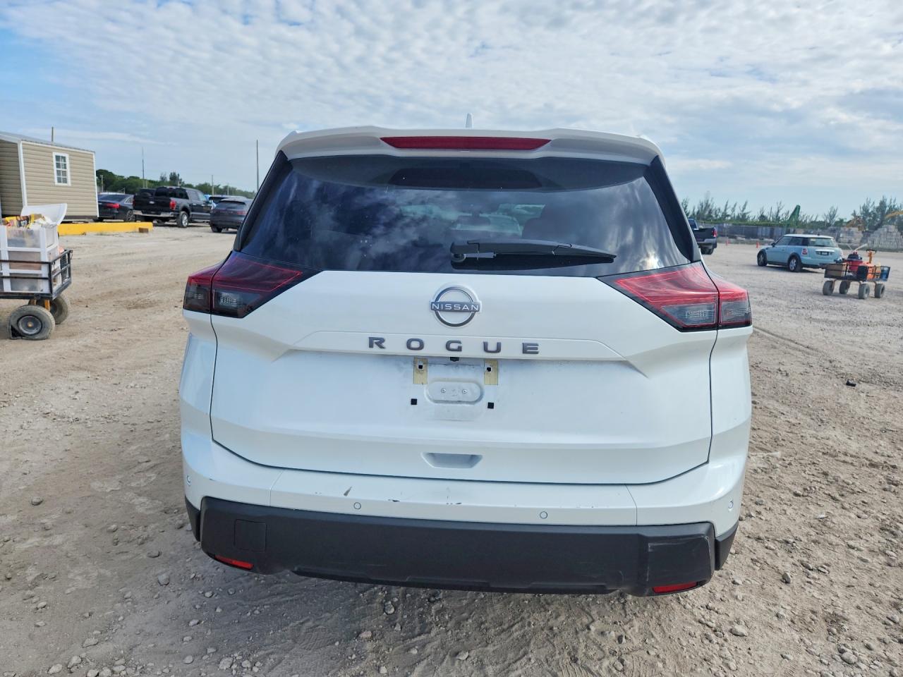 Nissan Rogue Sv