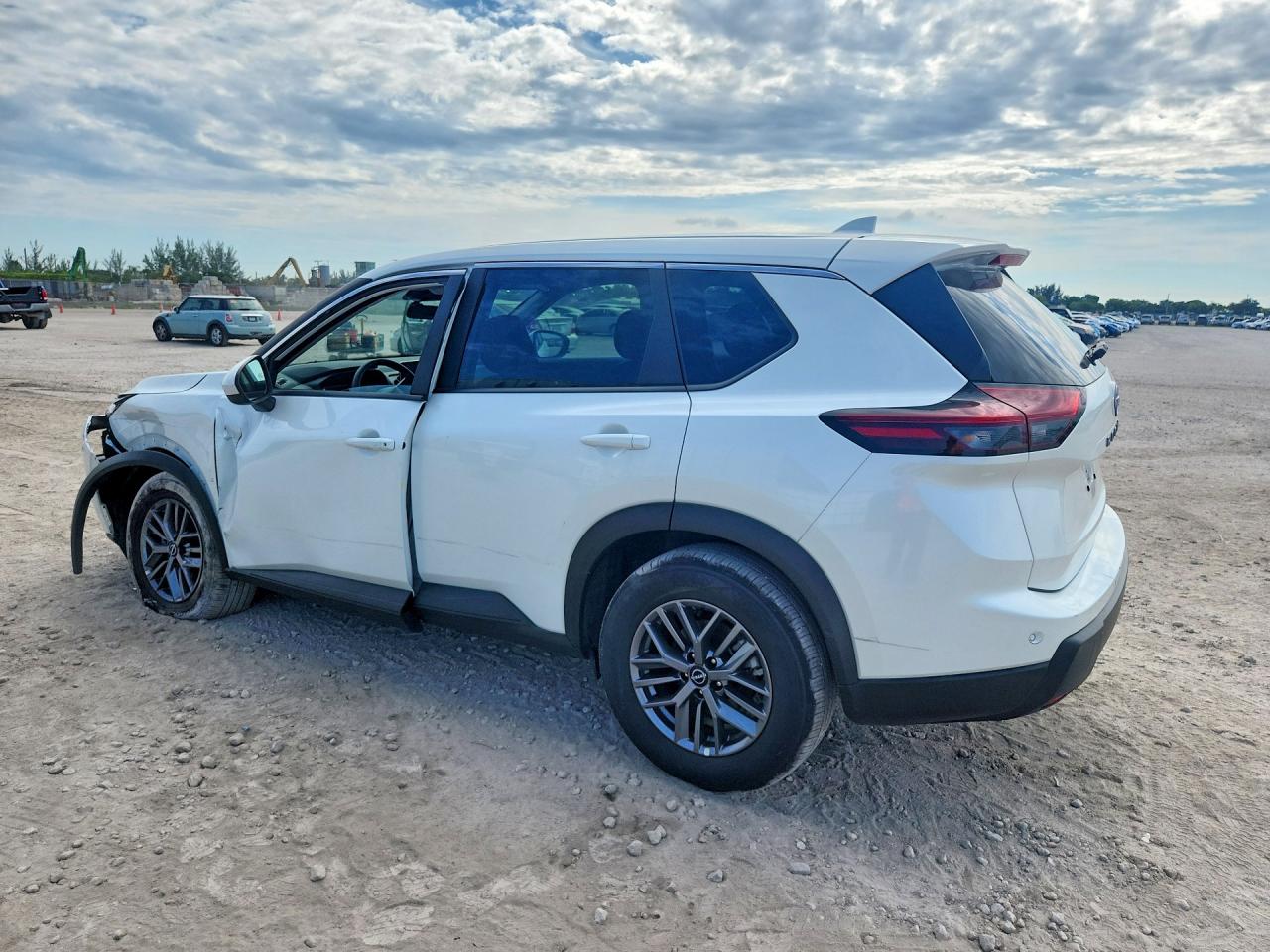 Nissan Rogue Sv