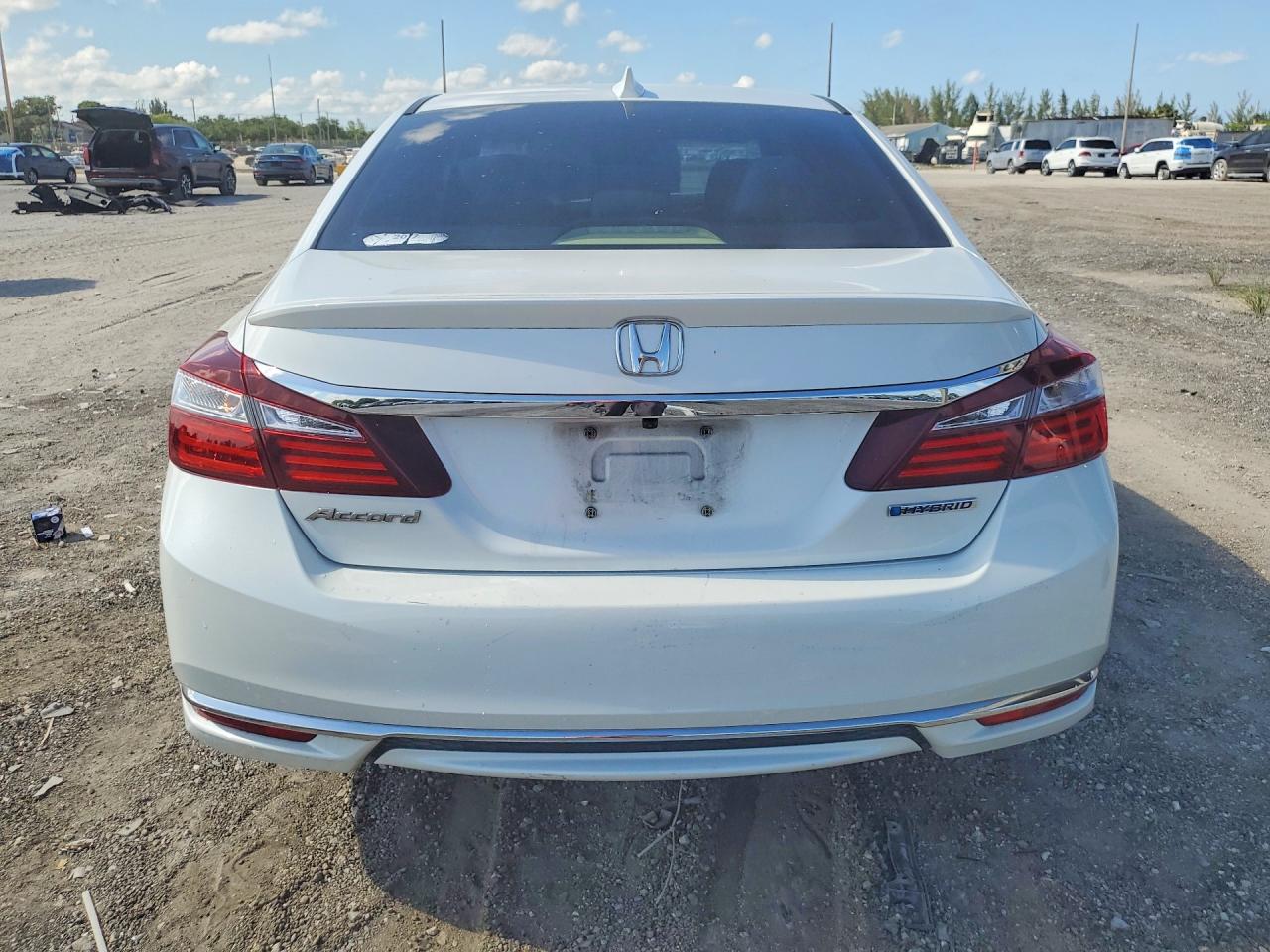 Honda Accord Hybrid