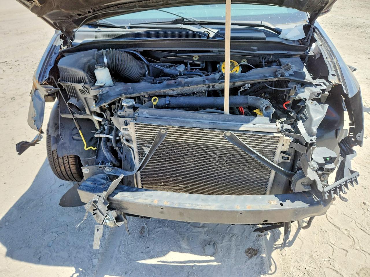 Dodge Caravan Sxt
