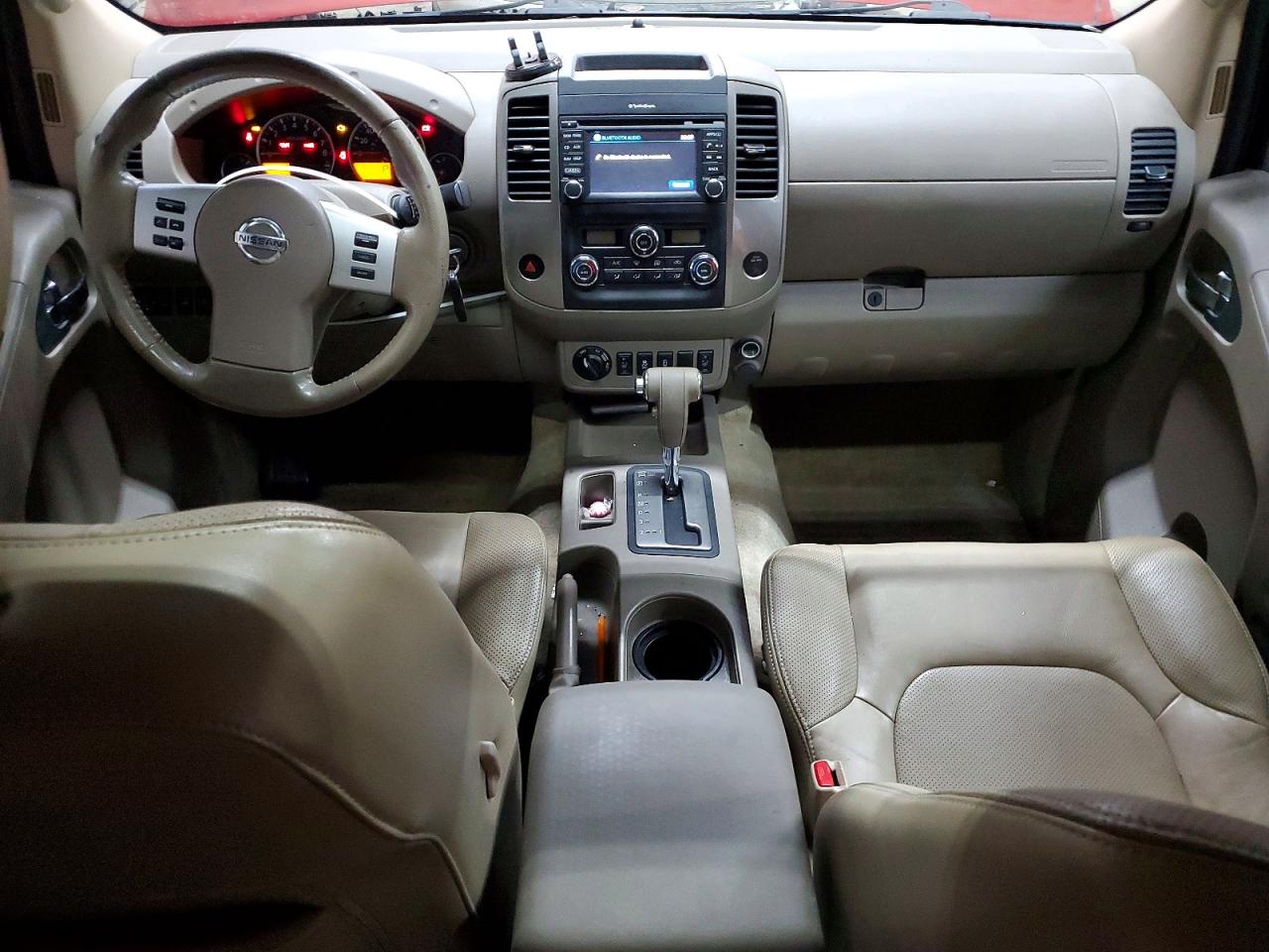 Nissan Frontier S