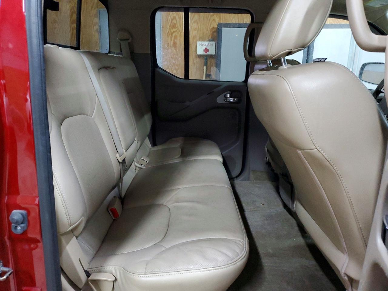 Nissan Frontier S