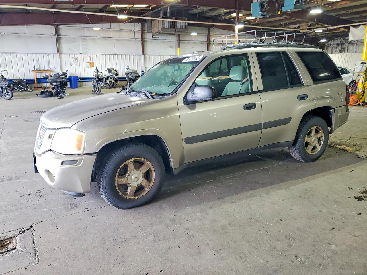 Salvage Chevrolet Trailblazer Image