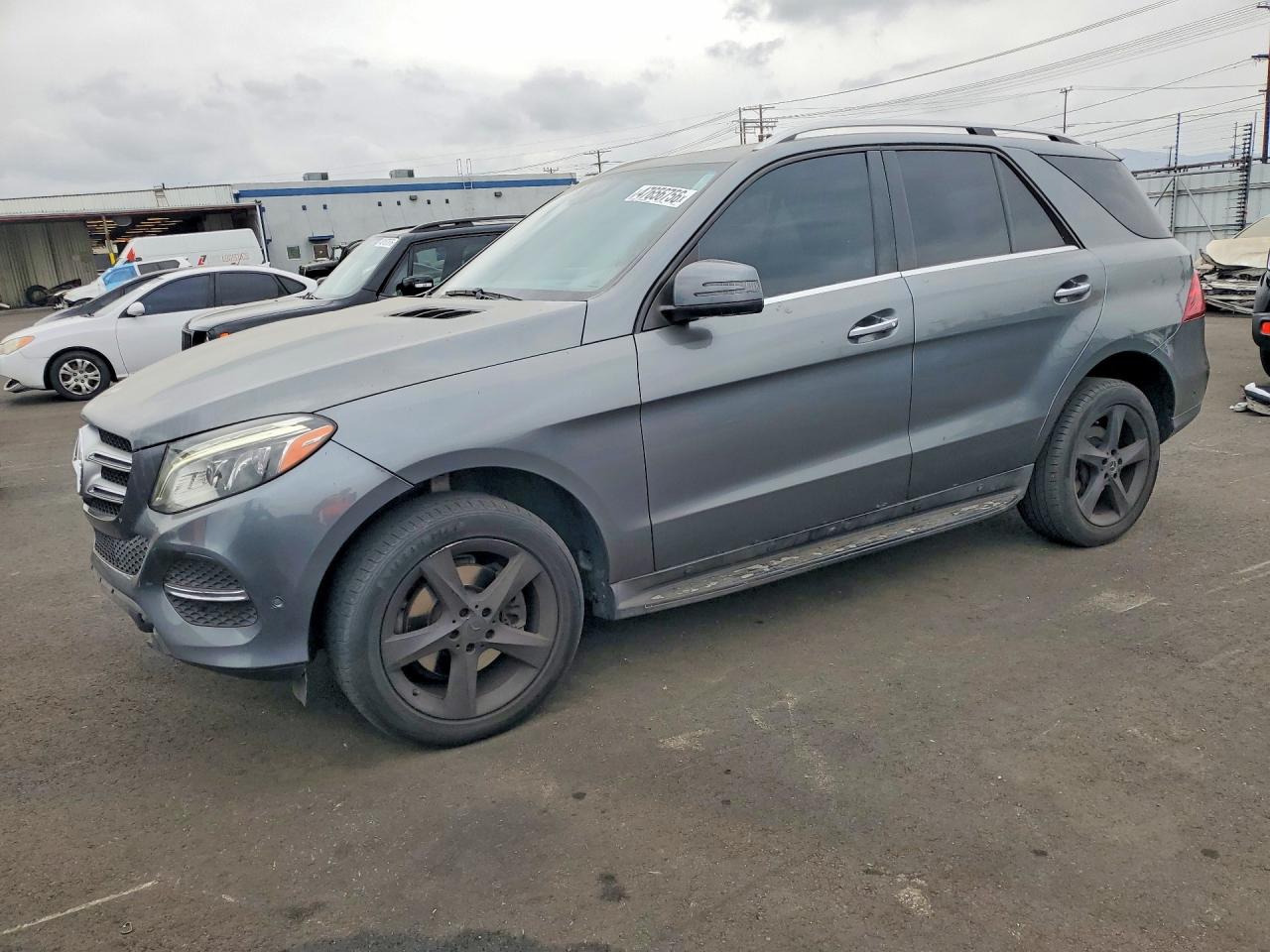 Salvage Mercedes-Benz GLE Image