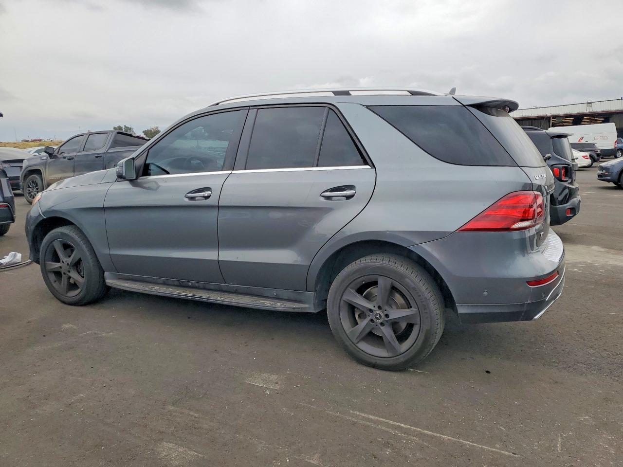 Mercedes-Benz GLE 350