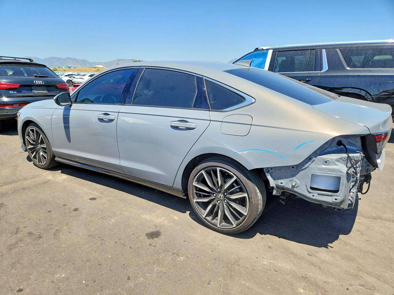 Honda Accord Touring Hybrid
