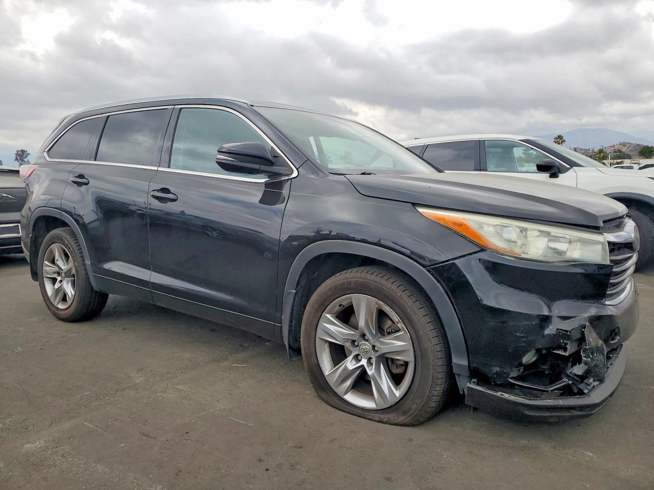 Toyota Highlander Limited Platinum