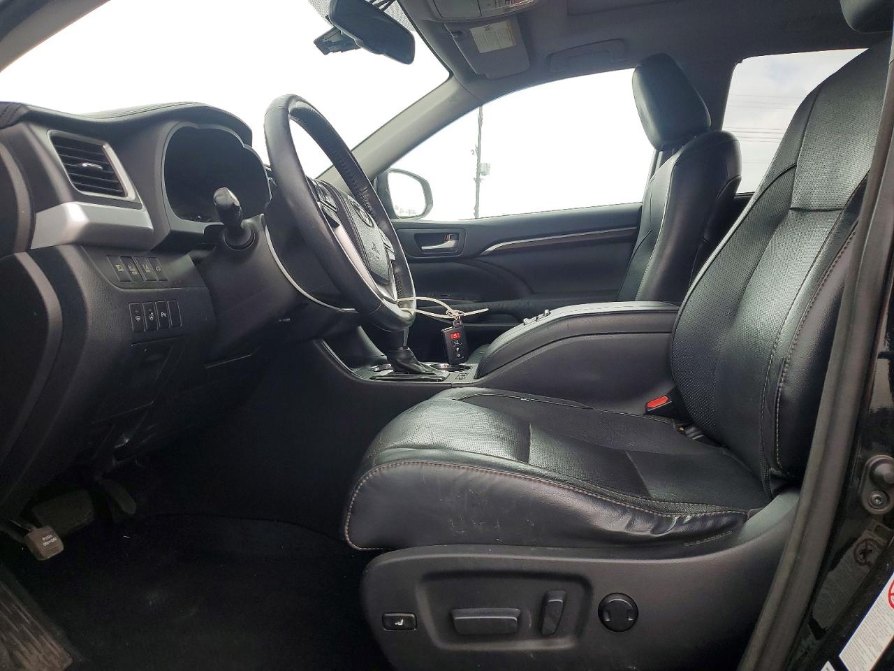 Toyota Highlander Limited Platinum