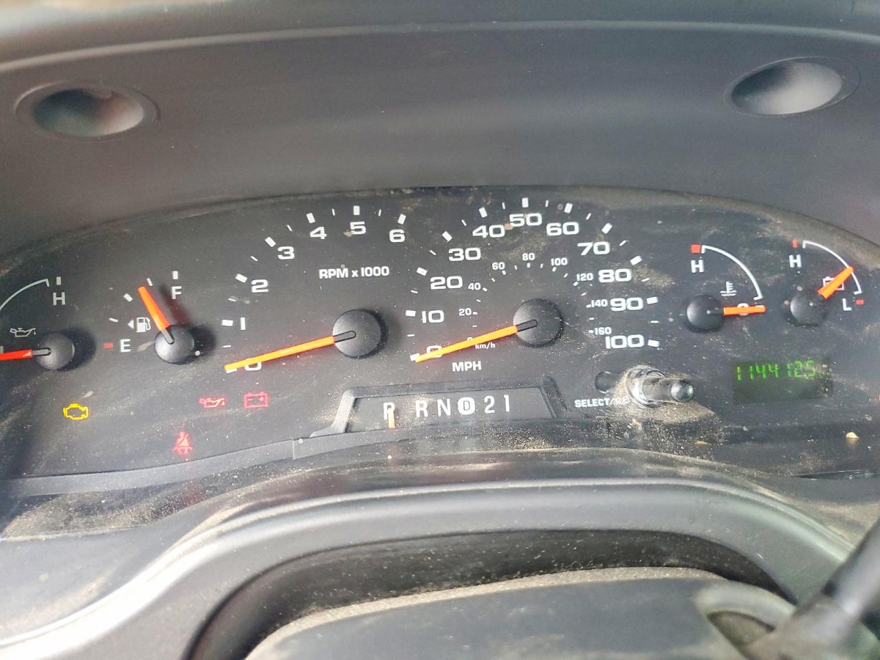 Ford Econoline E350 Super Duty Van