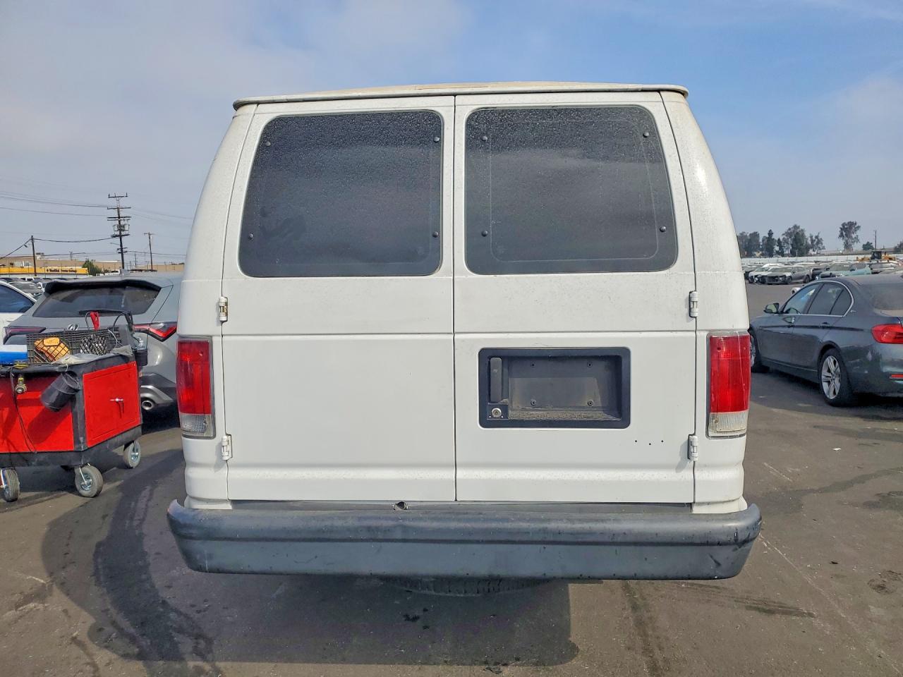 Ford Econoline E350 Super Duty Van