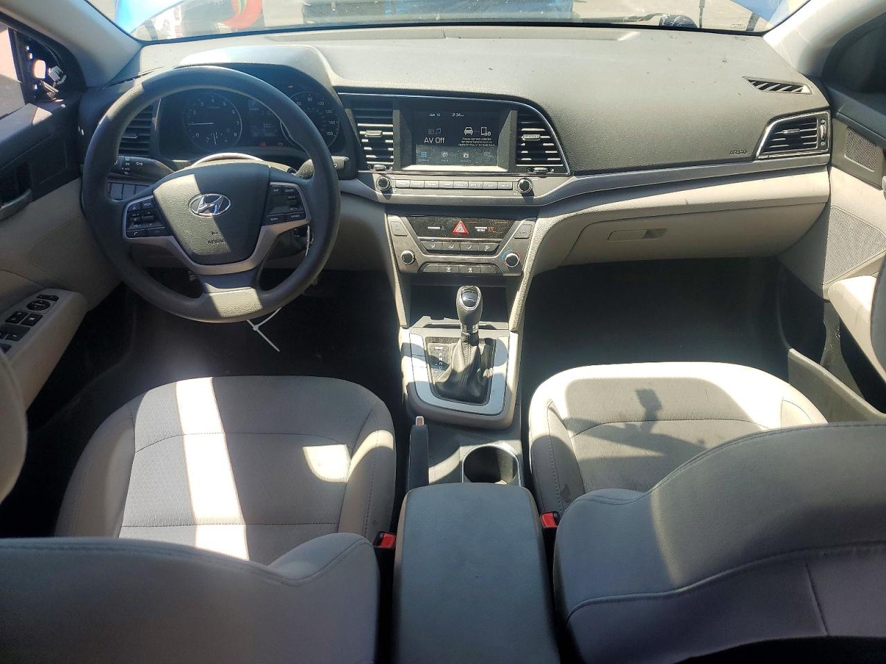 Hyundai ELANTRA Se