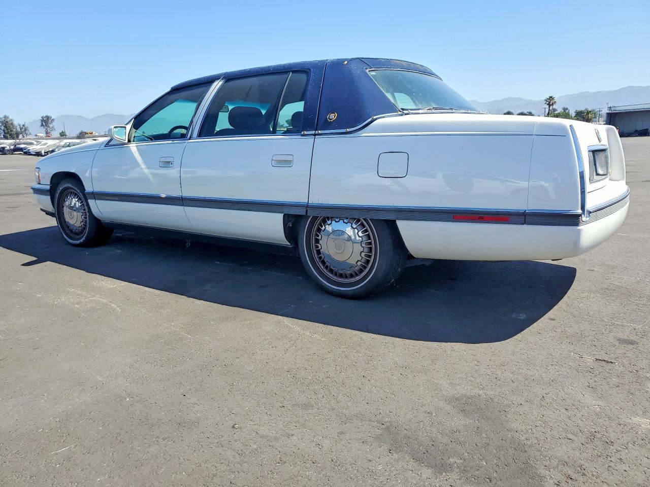 Cadillac DeVille Concours
