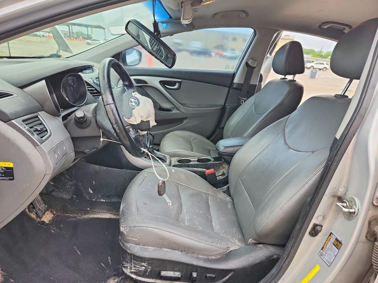 Hyundai ELANTRA Limited