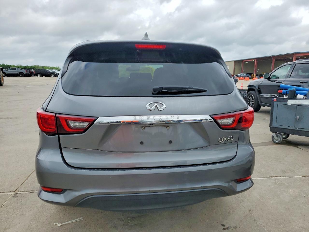 INFINITI Qx Pure
