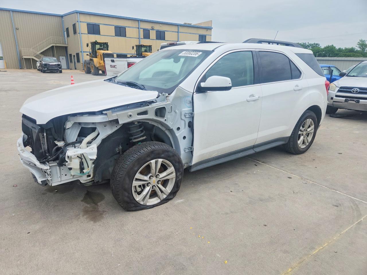 Salvage Chevrolet Equinox Image