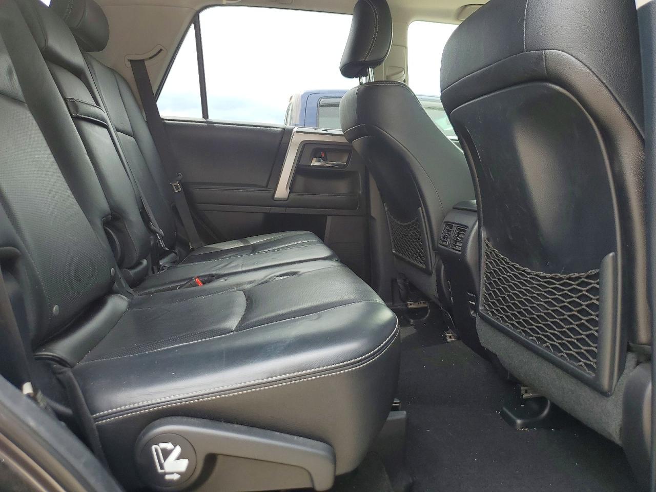 Toyota 4Runner Limited