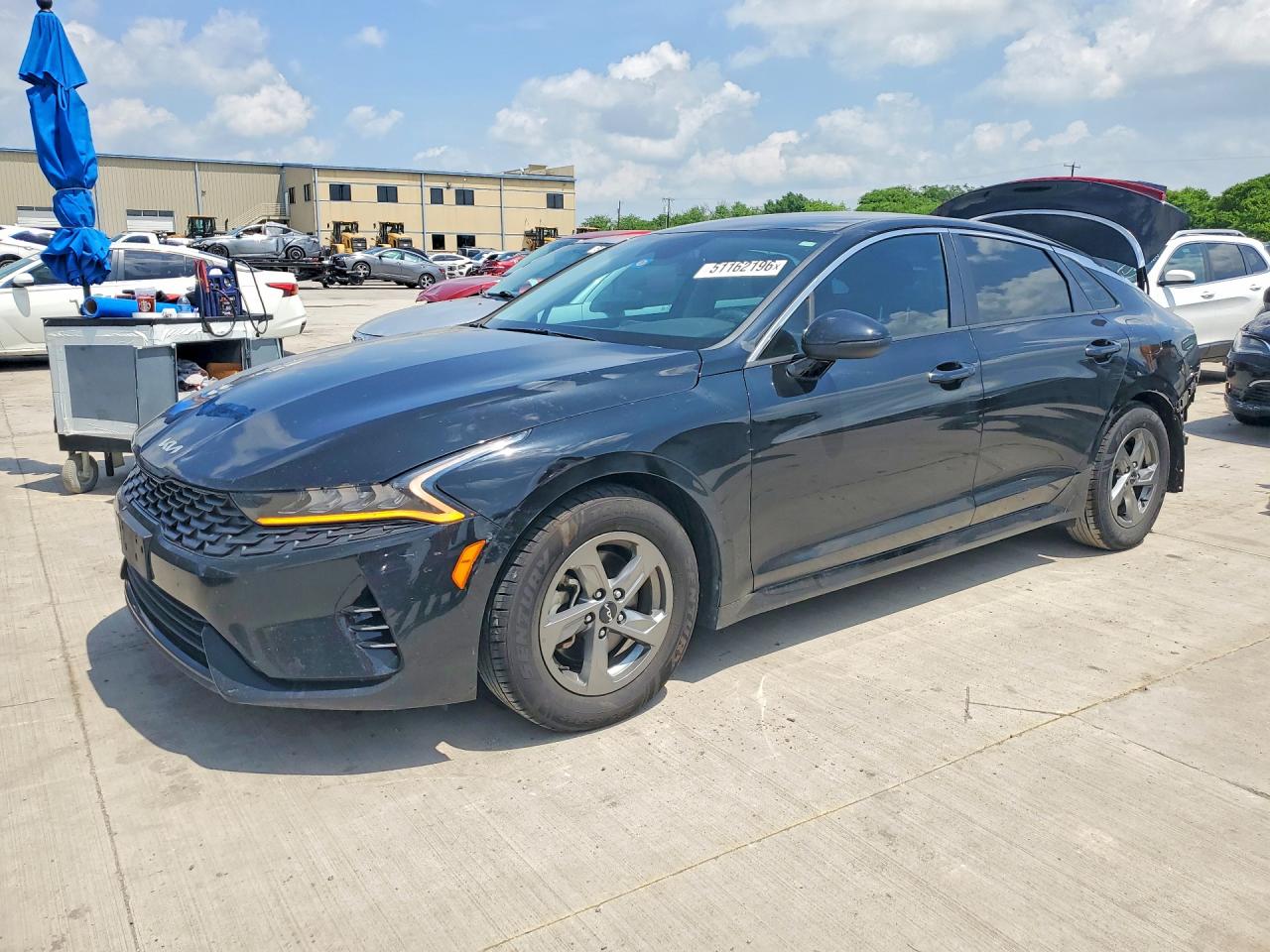 Salvage Kia K5 Image