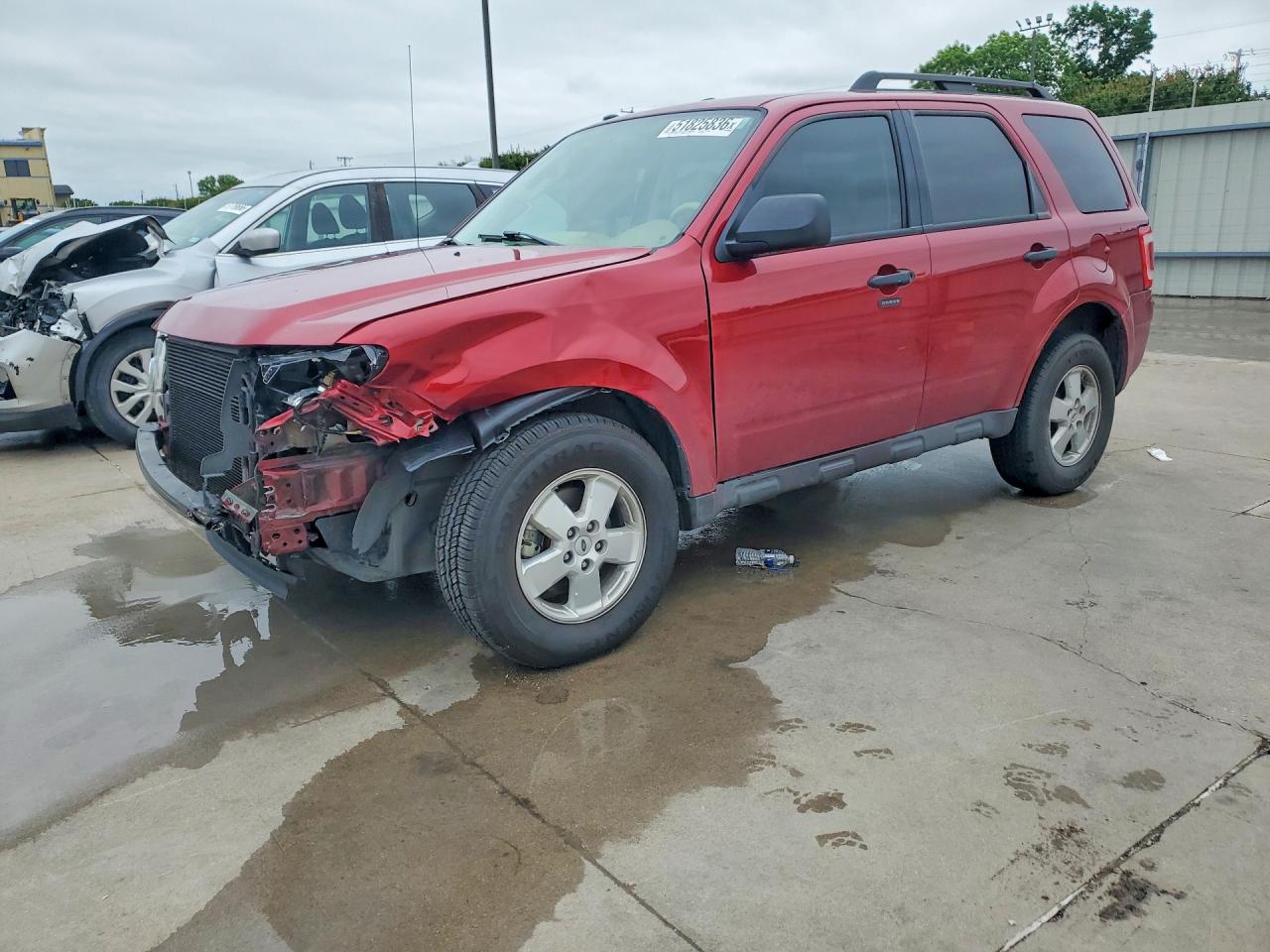 Salvage Ford Escape Image
