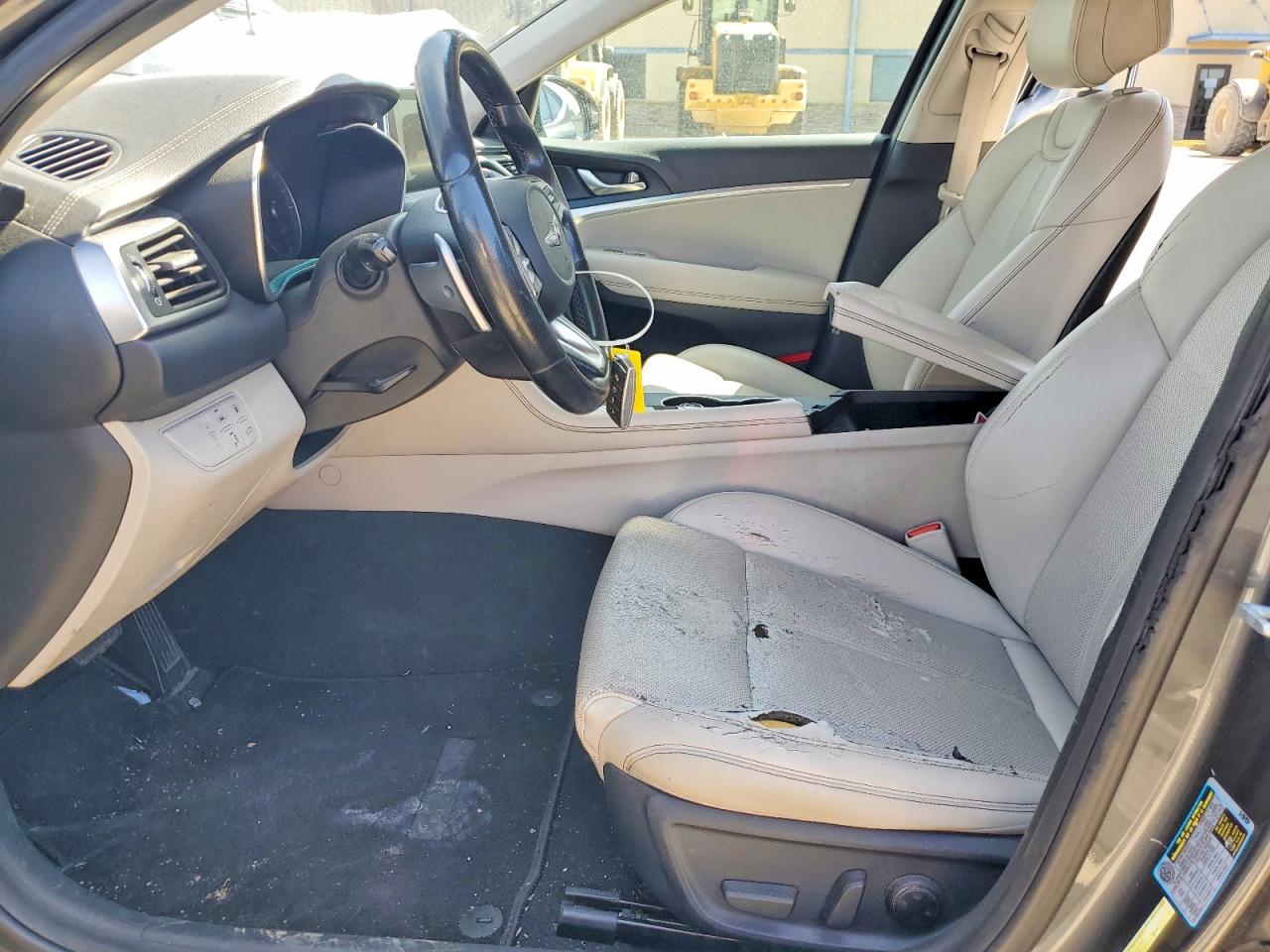 Genesis G70 Advanced