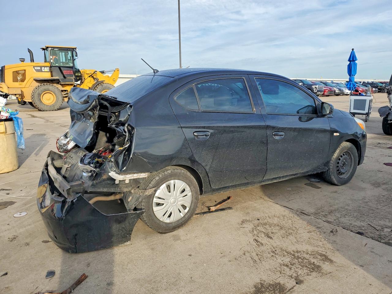 Mitsubishi Mirage G4 Es