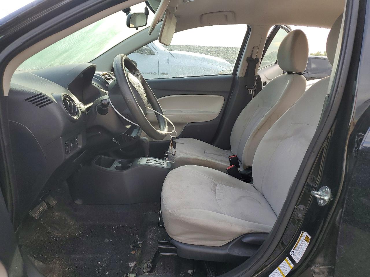 Mitsubishi Mirage G4 Es